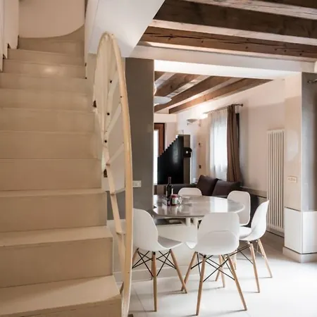 Myplace Cannaregio Townhouse * ונציה