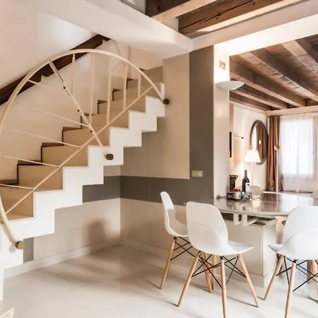 Myplace Cannaregio Townhouse ונציה